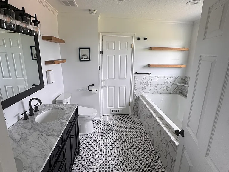 E Brighton Ridge Dr — Photo 1