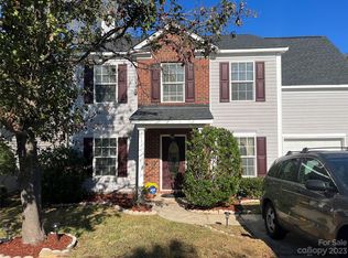 2032 Pimpernel Rd, Charlotte, NC 28213