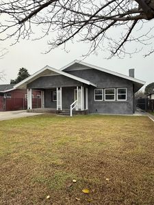 8627 12th St, San Joaquin, CA, 93660
