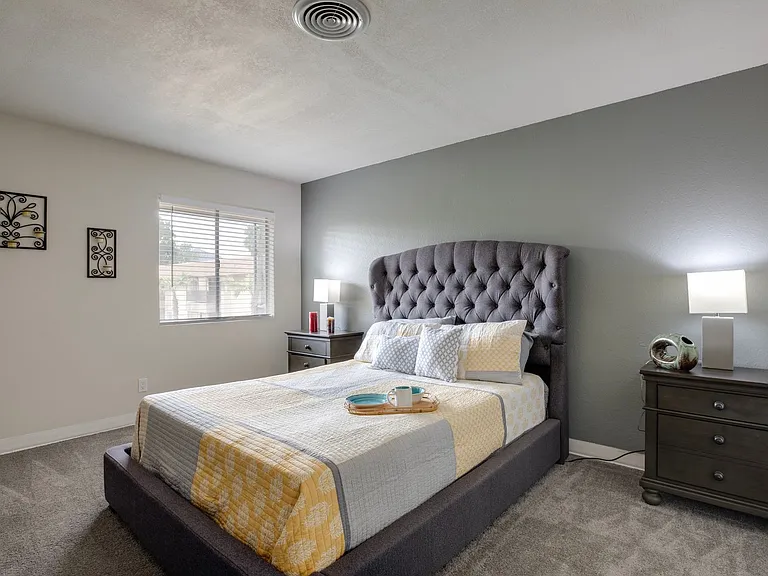 Oasis at Scottsdale — Photo 14