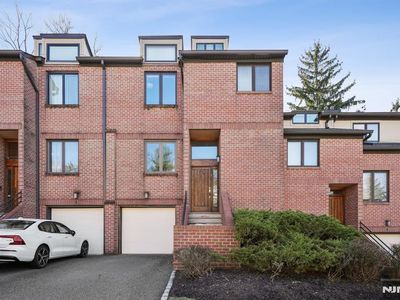 6 Jennifer Ct #406, Caldwell, NJ, 07006