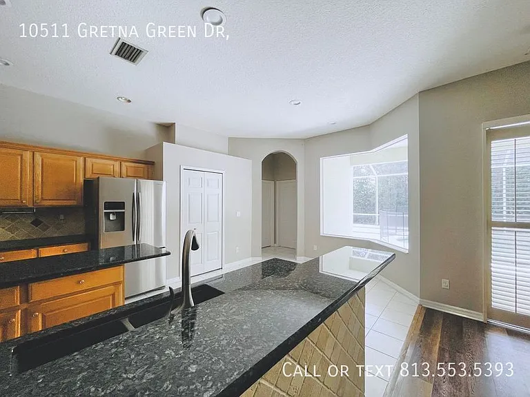 10511 Gretna Green Dr — Photo 13