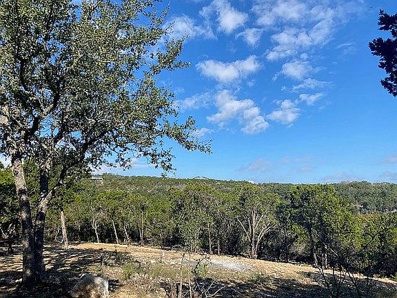 2nd image of 1317 Hilltop Oaks