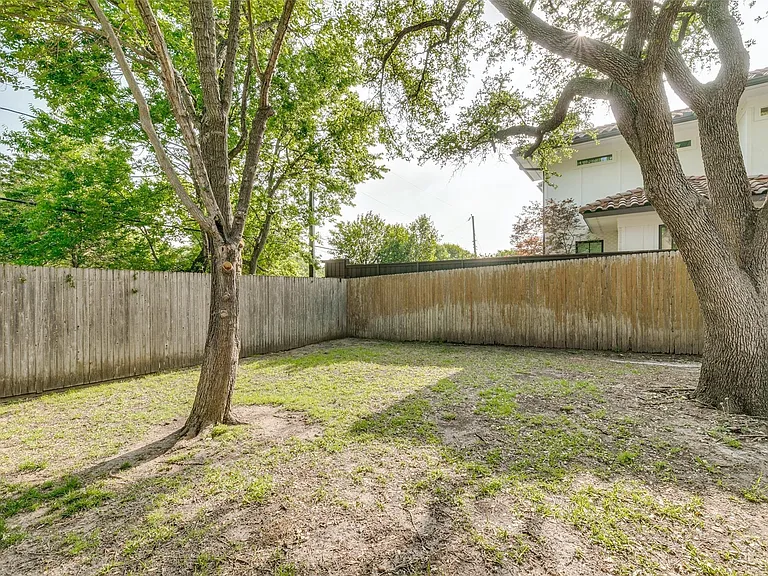 6545 Winton St — Photo 23