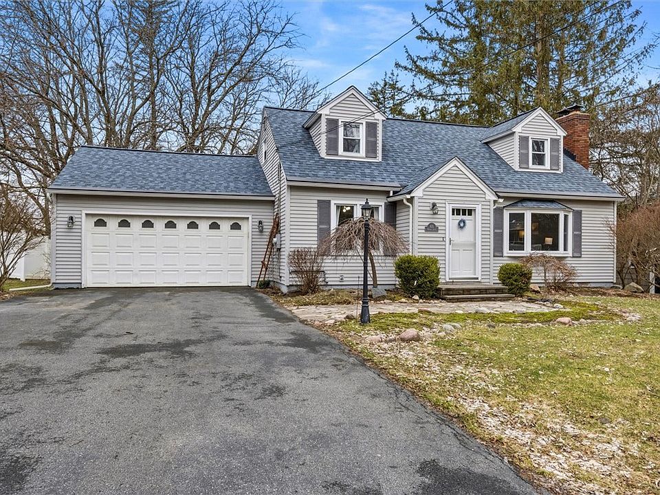 1st image of 105 Vanida Ln