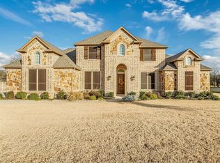 640 Prairie Timber Rd, Burleson, TX 76028
