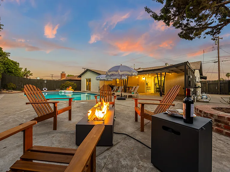 8202 Beaver Lake Dr — Photo 47