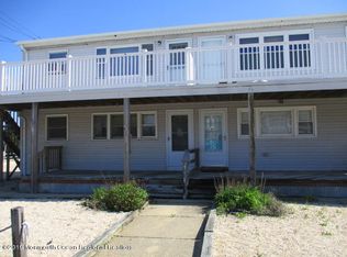 111 E 6th St #1, Beach Haven, NJ 08008