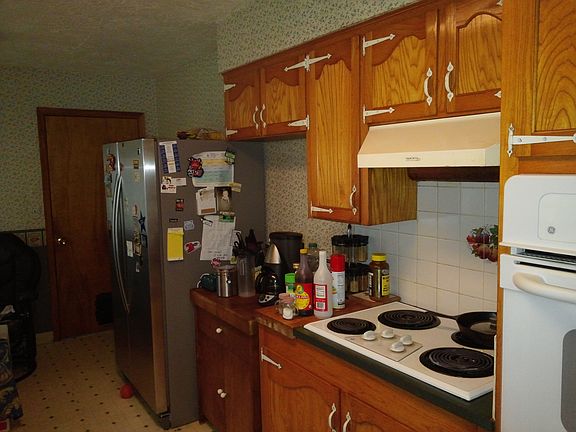 2nd image of 8008 NE 96th Ave