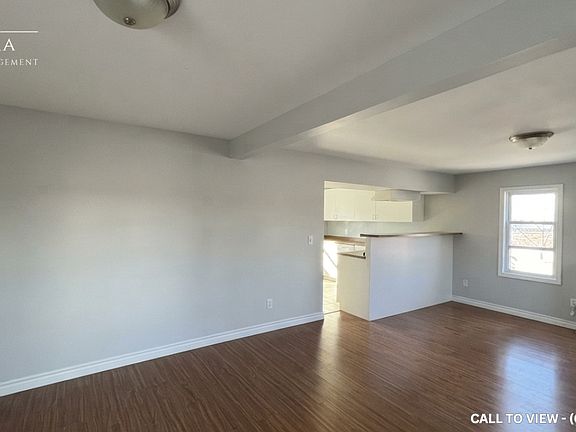 5th image of 215 McAlpine Ave S #A
