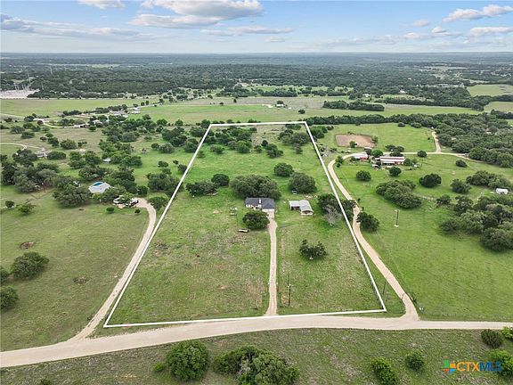 2nd image of 601 Seven Ranch Rd
