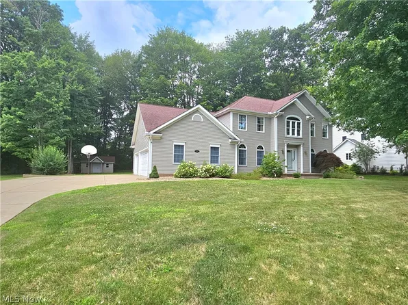 2841 Ravine Run, Cortland, OH 44410