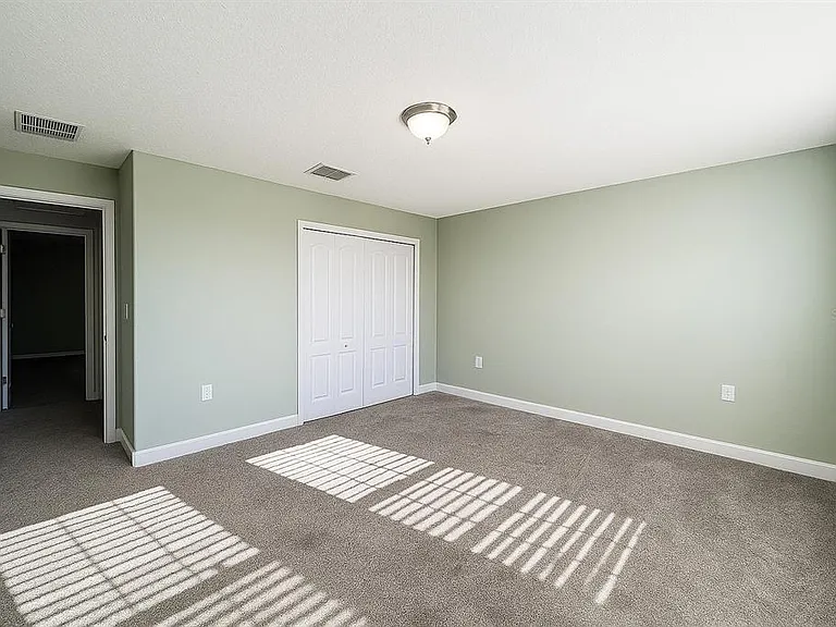 2037 Lake Side Ave — Photo 33