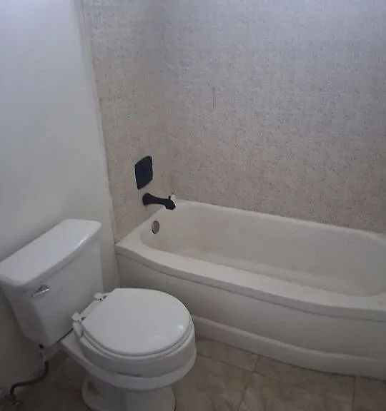 13757 Vanowen St #1 — Photo 2