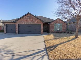 3252 Orchard Ave, Edmond, OK 73012