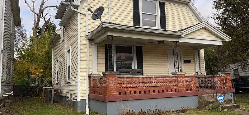 3 bed, 1.0 bath, 1524 sqft, $995 — Photo 3