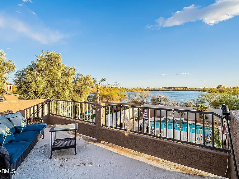 2883 E Birchwood Pl — Photo 37