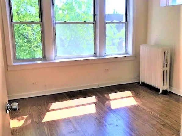 4008 N Kenmore Ave #3, Chicago, IL 60613