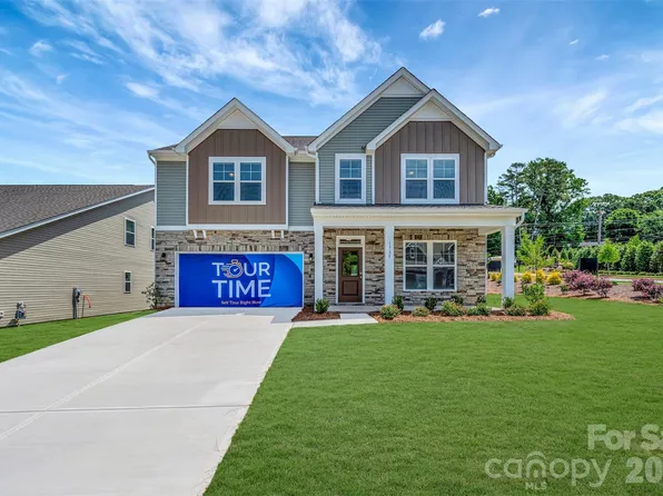 1735 Boulder Ridge Dr, Gastonia, NC 28052
