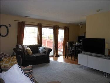 2nd image of 75 Monmouth Dr