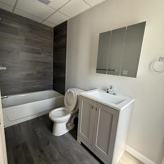 133 Bogle St — Photo 7