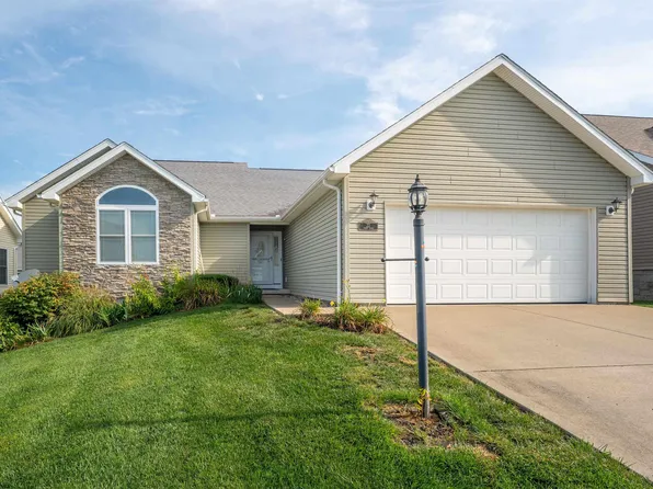 22 Amber Rdg, Morgantown, WV 26508