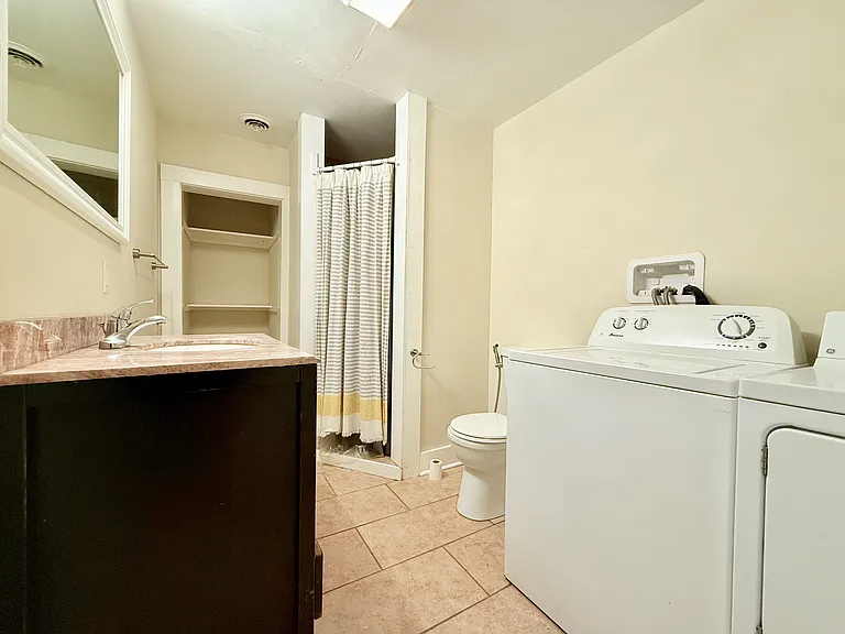 319 Partridge St — Photo 12