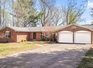 822 Catalina Dr, Bowling Green, KY 42103