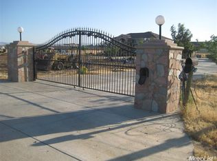 18025 Canyon Rd, Los Banos, CA 93635