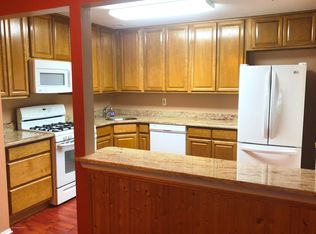 709-2 Zlotkin Cir, Freehold, NJ 07728