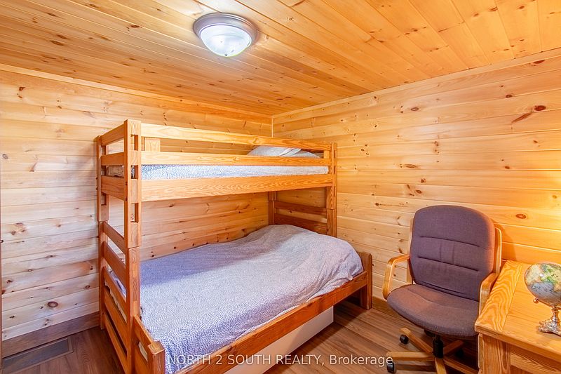 Wasaga Beach House for rent - 3 Bedrooms — photo 17