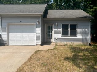 861 Sharon St, Muskegon, MI 49442