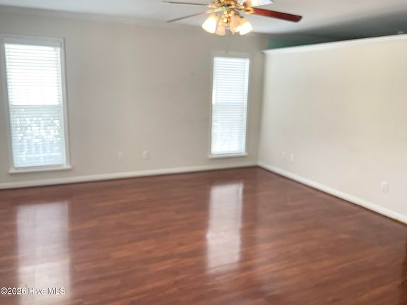 3rd image of 131 Burton Road