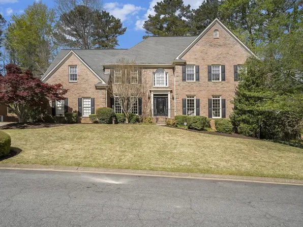 1161 Clarendon Dr, Marietta, GA 30068