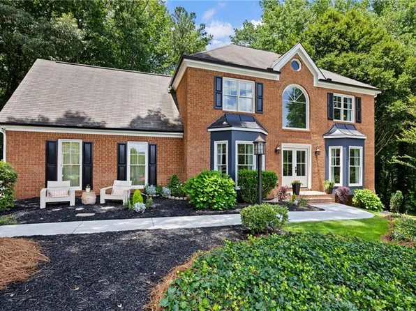 2675 Catawba Dr NW, Kennesaw, GA 30152