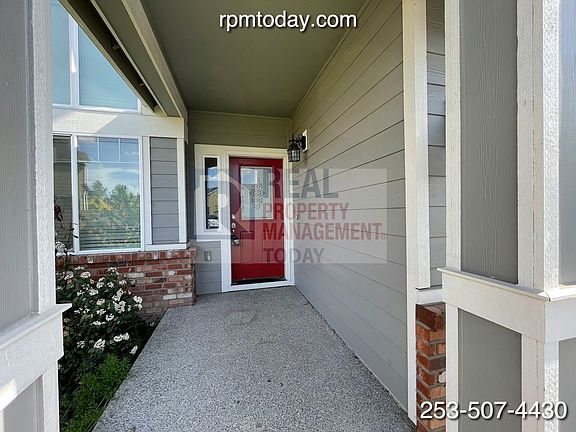 2nd image of 20519 80th Ave E