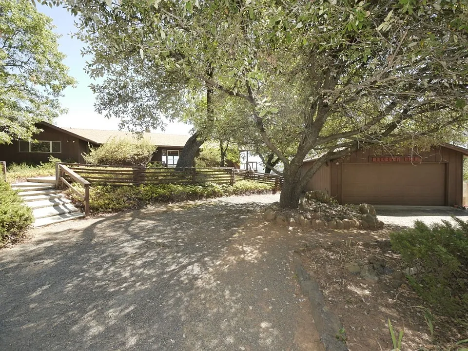11108 Clinton Bar Rd