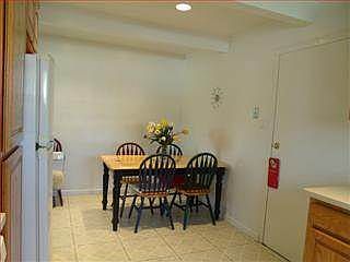 3rd image of 160 Carnegie Dr