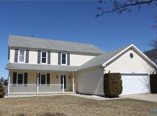 1412 Wren Rd, Bowling Green, OH 43402