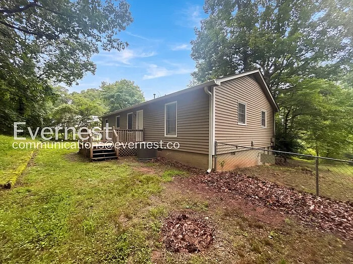 198 Poplar Point Dr — Photo 18