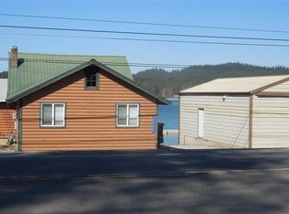 325425 Highway 2, Newport, WA 99156