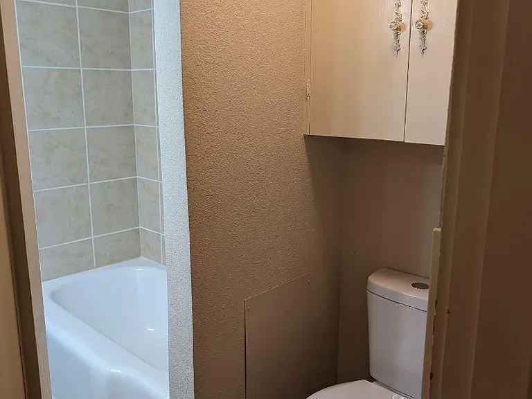 1402 S Donnybrook Ave — Photo 6