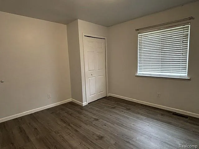11853 Plumbrook Rd — Photo 15