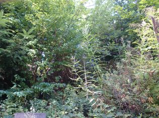 941 1/2 22nd Ave, Seattle, WA 98122