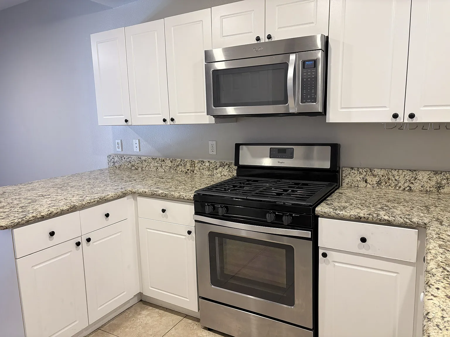 2 bed, 1248 sqft, $1,625 — Photo 2