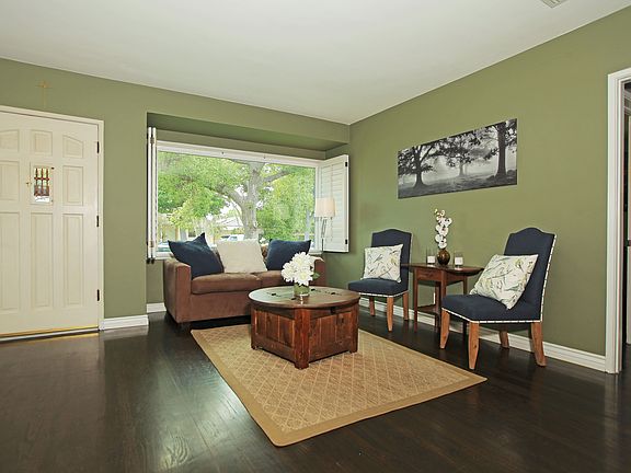 5th image of 5553 Strohm Ave