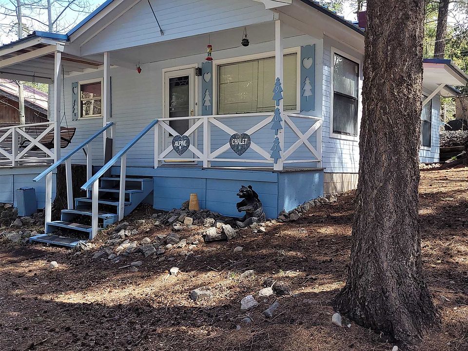1st image of 905 Chautauqua Canyon Blvd