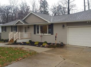 617 S Hadley Rd, Fort Wayne, IN 46804