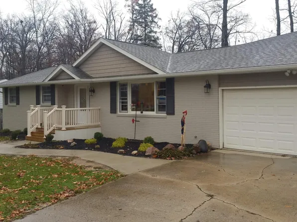 617 S Hadley Rd, Fort Wayne, IN 46804