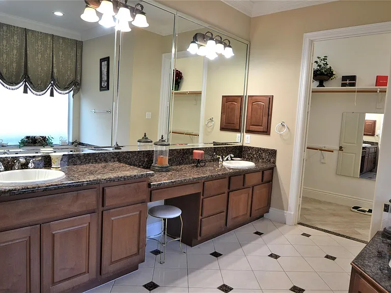 5303 Fenwick Way Ct — Photo 30